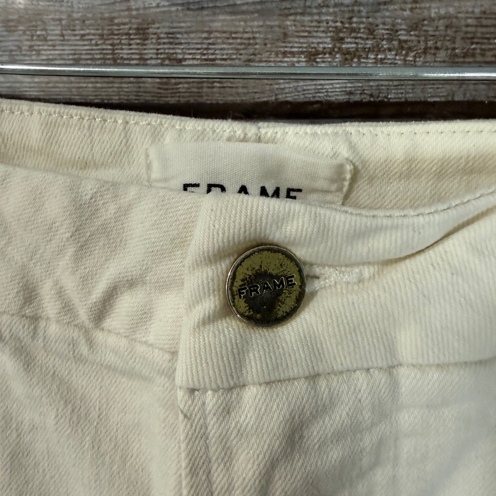 Frame Denim Off-White Raw-Hem Cropped Jeans - Picture 2 of 6